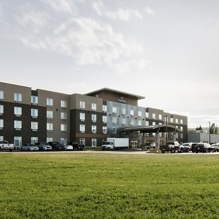 Pomeroy Inn & Suites 乔治王子城 外观 照片