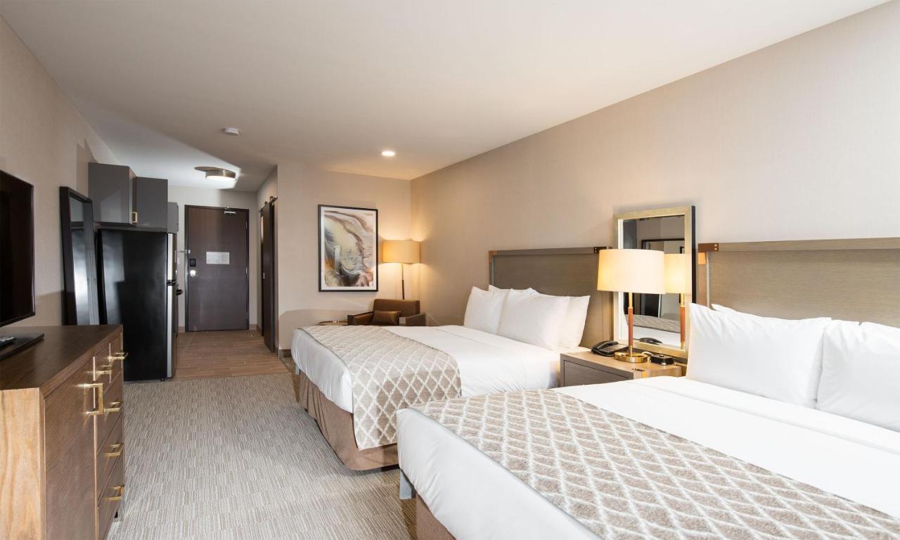 Pomeroy Inn & Suites 乔治王子城 外观 照片