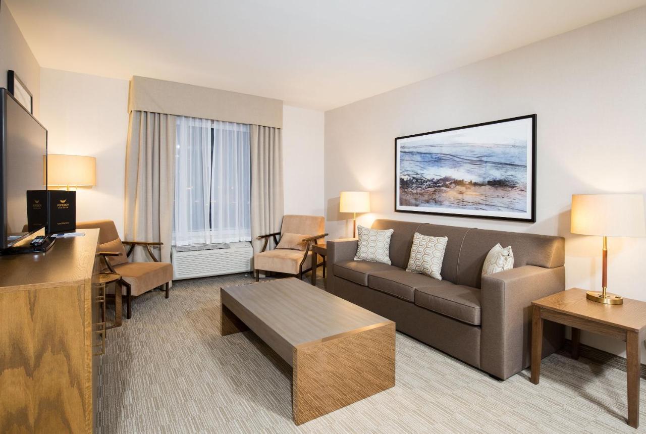 Pomeroy Inn & Suites 乔治王子城 外观 照片
